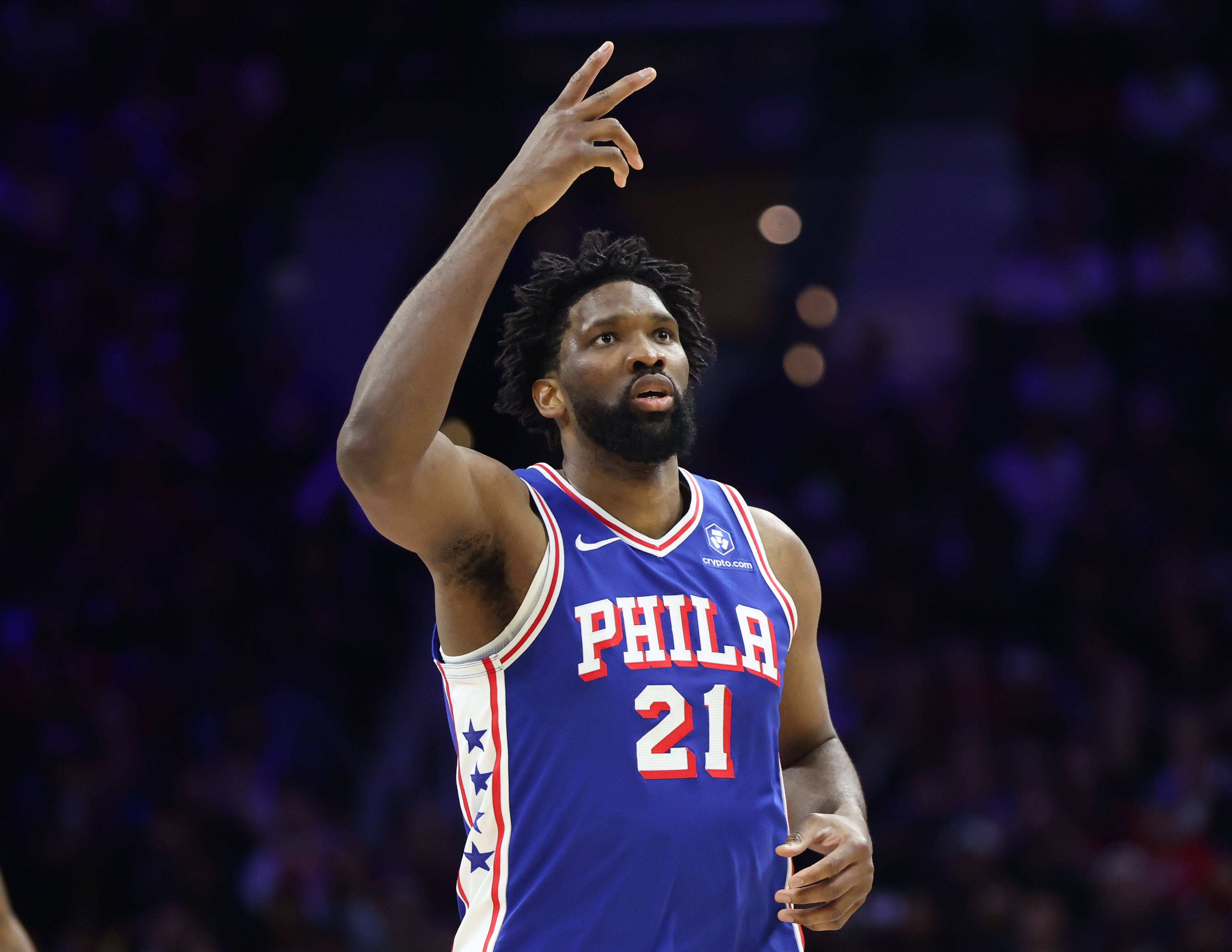 天天盈球APP-值得表扬！恩比德本赛季出战20场比赛 已超越上赛季