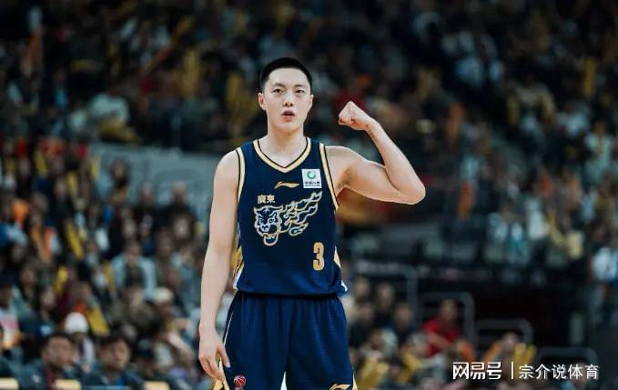 天天盈球官网-高兴太早！广东队大胜却收两坏消息，徐杰最新伤病曝光，杜锋困难